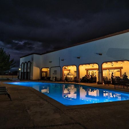 Hotel Hacienda Nuevo Casas Grandes Esterno foto